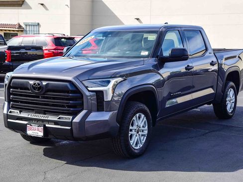 Used 2023 Toyota Tundra SR5 image 3