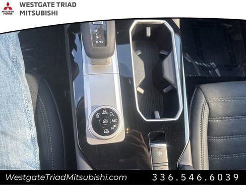New 2026 Mitsubishi Outlander Trail Edition AWD/4WD image 18