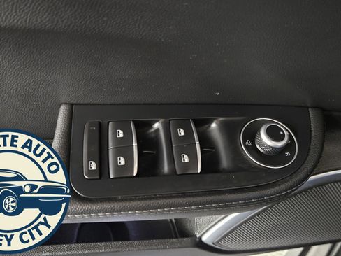 Used 2022 Alfa Romeo Giulia Ti image 19