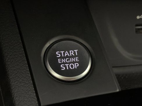 Used 2024 Audi A4 2.0T Premium w/ Convenience Package image 20