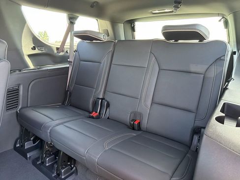 New 2026 GMC Yukon XL Elevation image 27