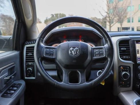 Used 2018 RAM 1500 Lone Star image 26