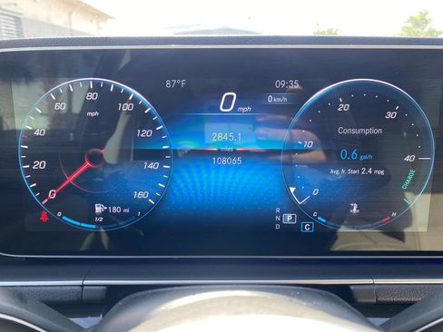 Used 2021 Mercedes-Benz GLE 350 image 13