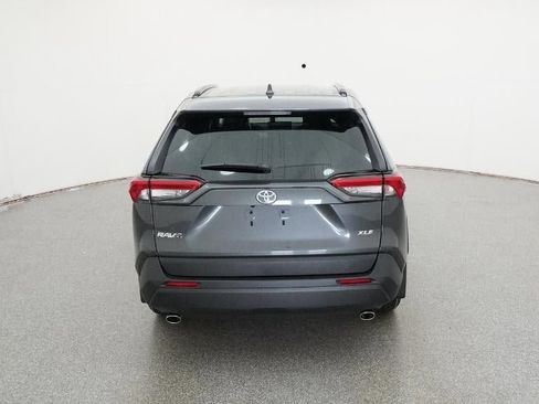 New 2025 Toyota RAV4 XLE image 7