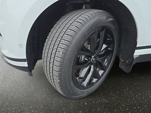 Used 2026 Land Rover Range Rover Velar S image 38