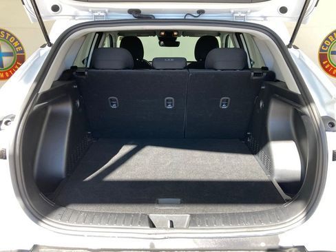 Used 2025 Hyundai Kona SEL image 24