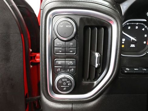 Used 2021 GMC Sierra 1500 SLT image 40