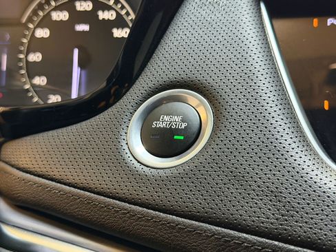 Certified 2023 Cadillac XT5 Luxury image 36