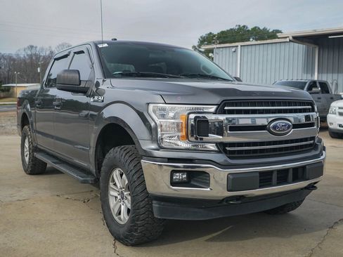 Used 2018 Ford F150 XLT image 38