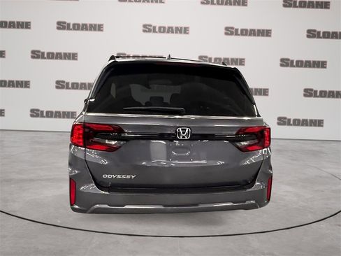 New 2026 Honda Odyssey EX-L image 4