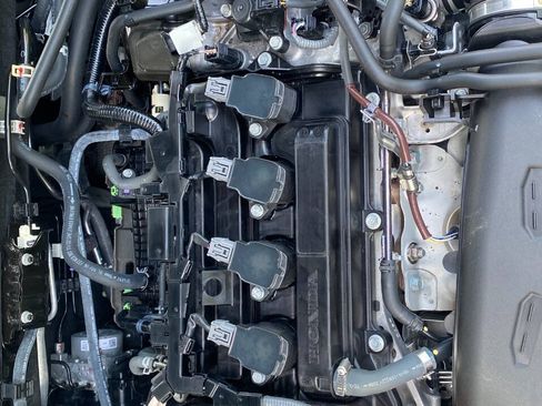 Used 2023 Honda Civic Touring image 59