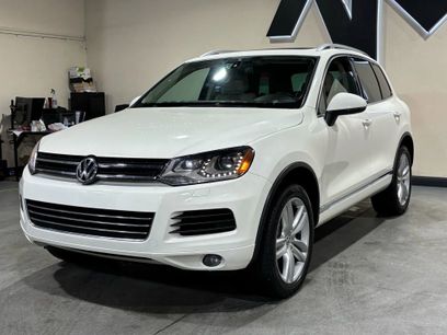 Used 2011 Volkswagen Touareg Executive