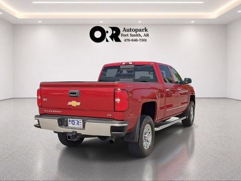 Used 2019 Chevrolet Silverado 2500 LTZ AWD/4WD image 5