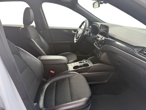 Used 2025 Ford Escape ST-Line Select AWD/4WD image 15