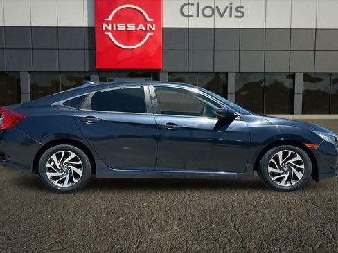 Used 2018 Honda Civic EX image 9
