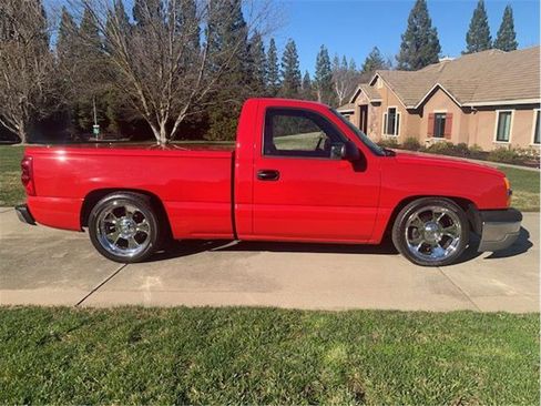 Used 2004 Chevrolet Silverado 1500 LS w/ Light Duty Power Package image 3