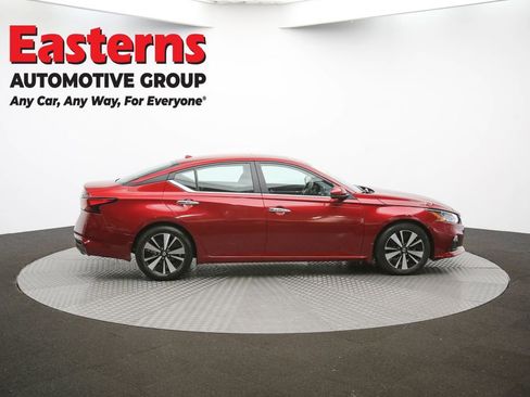 Used 2021 Nissan Altima 2.5 SV w/ SV Premium Package image 44