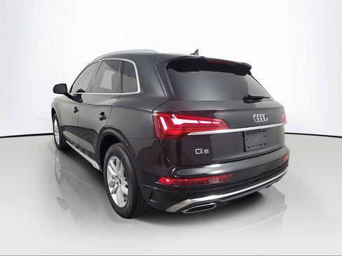 Used 2023 Audi Q5 2.0T Premium w/ Convenience Package AWD/4WD image 4