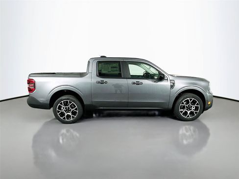 New 2026 Ford Maverick Lariat AWD/4WD image 17