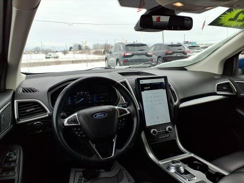 Used 2022 Ford Edge SEL w/ Convenience Package image 9