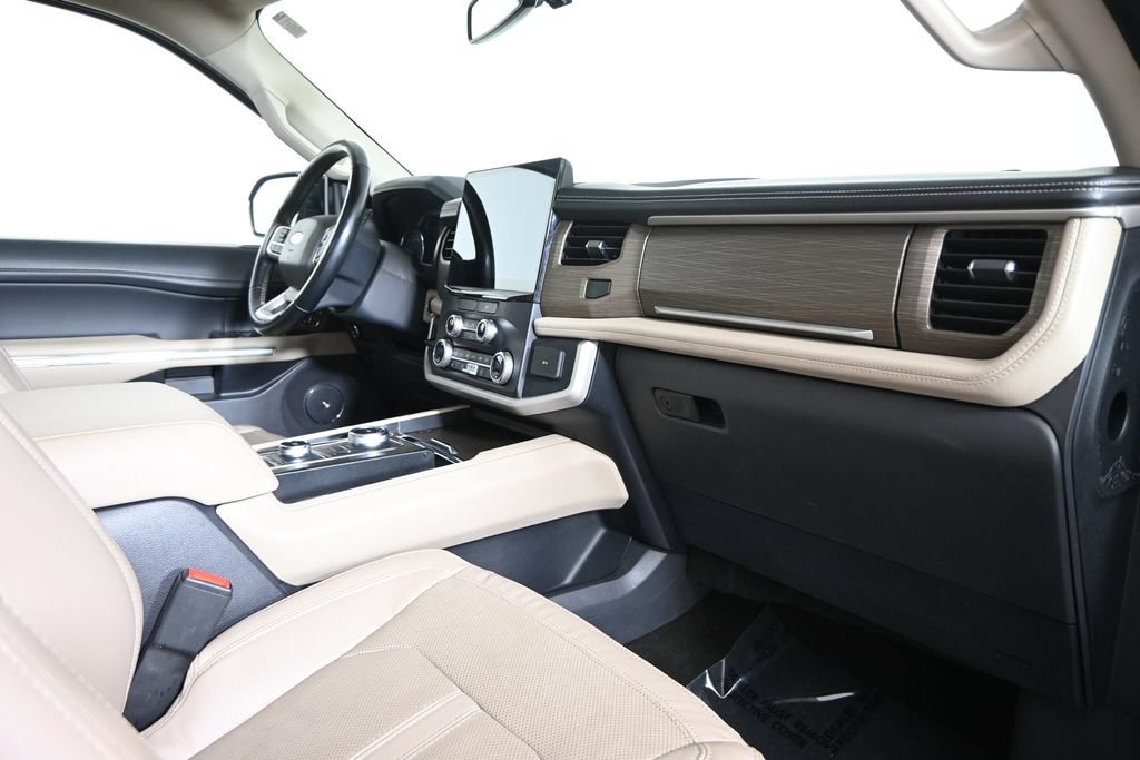 Used 2023 Ford Expedition Max Limited AWD/4WD image 15
