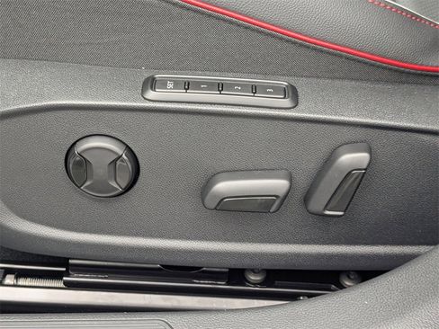 Used 2026 Volkswagen GTI SE image 21