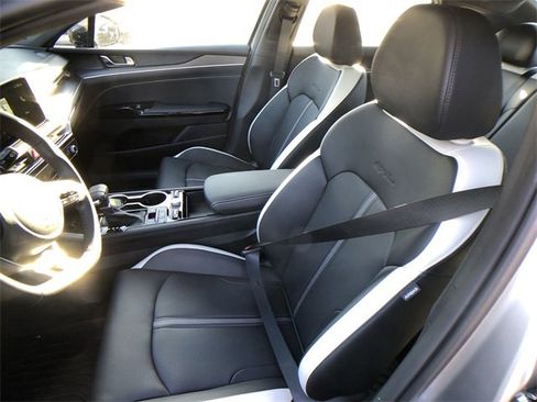 New 2026 Kia K5 GT-Line image 11