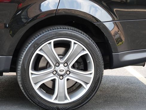 Used 2011 Land Rover Range Rover Sport Supercharged AWD/4WD image 11