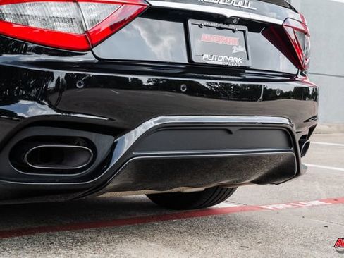 Used 2018 Maserati GranTurismo Sport RWD image 27