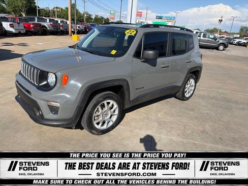Used 2022 Jeep Renegade Latitude w/ Convenience Group AWD/4WD image 13