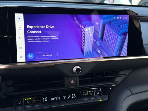 New 2026 Toyota Crown XLE image 30