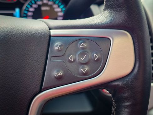 Used 2018 GMC Yukon SLT w/ Premium Edition image 24