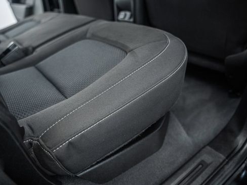 Used 2019 Chevrolet Colorado LT w/ LT Convenience Package AWD/4WD image 34