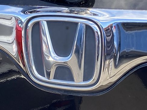 Used 2017 Honda CR-V EX image 4