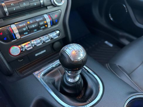 Used 2017 Ford Mustang GT Premium w/ GT Performance Package image 29