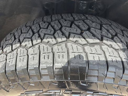 Certified 2023 Ford Maverick Tremor w/ Tremor Off-Road Package AWD/4WD image 10