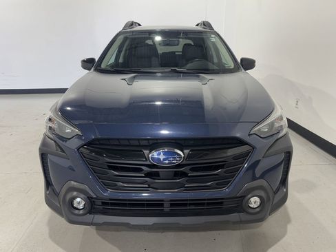 Used 2025 Subaru Outback Onyx Edition AWD/4WD image 10