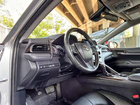 Used 2023 Toyota Camry SE FWD image 20