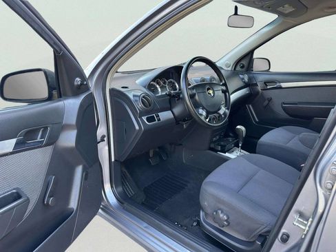 Used 2011 Chevrolet Aveo LT FWD image 13