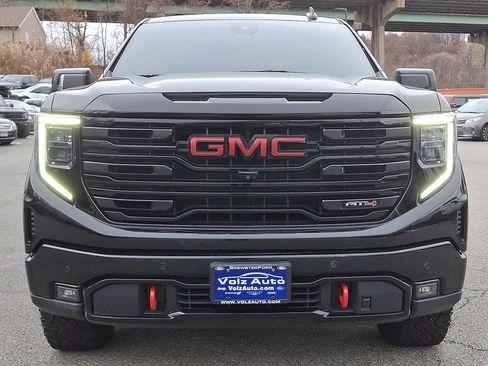Used 2023 GMC Sierra 1500 AT4 w/ AT4 Premium Package image 3