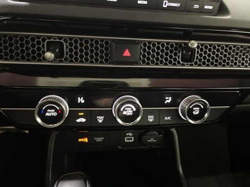 Used 2024 Honda Civic Sport image 18