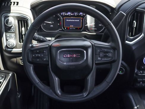 Used 2022 GMC Sierra 2500 AT4 w/ AT4 Premium Plus Package AWD/4WD image 29