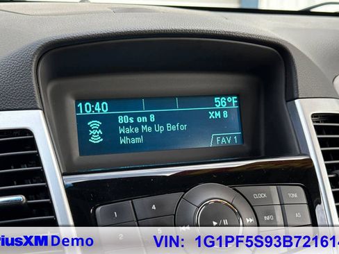 Used 2011 Chevrolet Cruze LT image 30