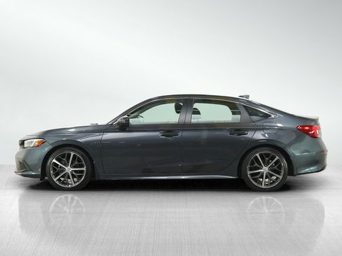 Used 2024 Honda Civic Touring image 2