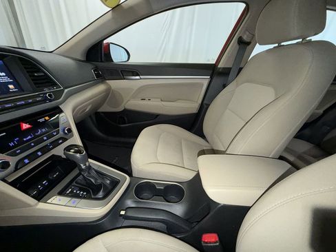 Used 2017 Hyundai Elantra Value Edition FWD image 23