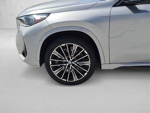 Used 2023 BMW X1 xDrive28i w/ Premium Package AWD/4WD image 14