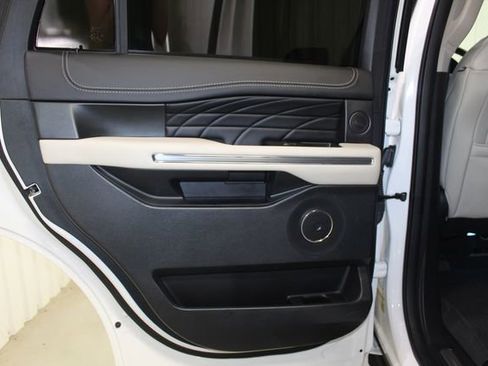 Used 2020 Ford Expedition Platinum AWD/4WD image 20