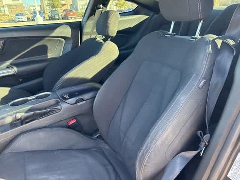Used 2020 Ford Mustang Coupe image 10
