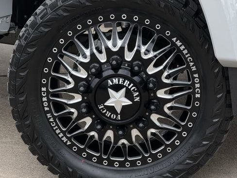 Used 2026 Ford F450 Platinum w/ Platinum Plus Package AWD/4WD image 7