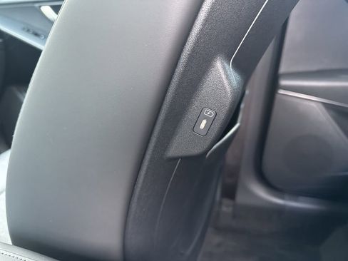 New 2026 Kia Niro EX image 12